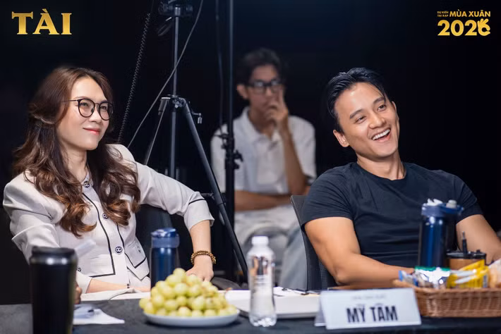 Theo Vietnamnet, Mai Tài Phến cho biết, anh học được nhiều kiến thức, kinh nghiệm quý báu từ Mỹ Tâm suốt quá trình làm phim Tài. Ảnh: FB Mỹ Tâm.
