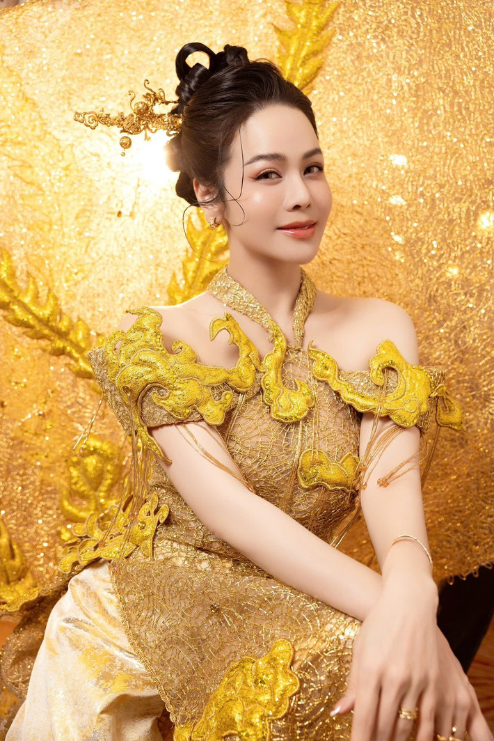 Nhật Kim Anh từng đóng phim Long thành cầm giả ca, Gieo gió, 39 độ yêu, Cạm bẫy - hơi thở của quỷ, Tiếng sét trong mưa.