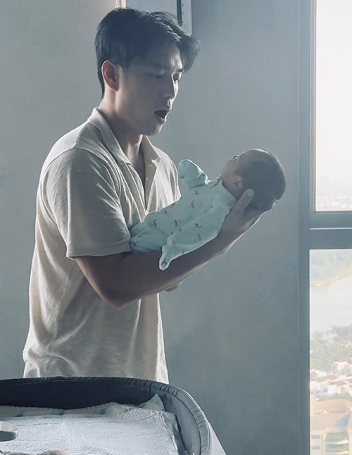 Đến nay, vợ chồng Ngô Thanh Vân chưa hé lộ ảnh cận mặt thiên thần nhỏ của mình. Ảnh: FB Ngô Thanh Vân.