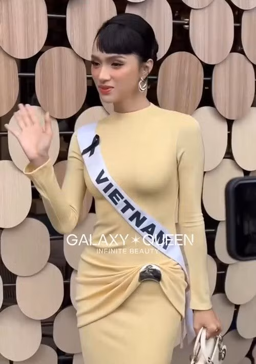 Ngày 14/11, Hương Giang cùng các thí sinh của cuộc thi sẽ bước vào phần thi áo tắm. Ảnh: Galaxy Queen.