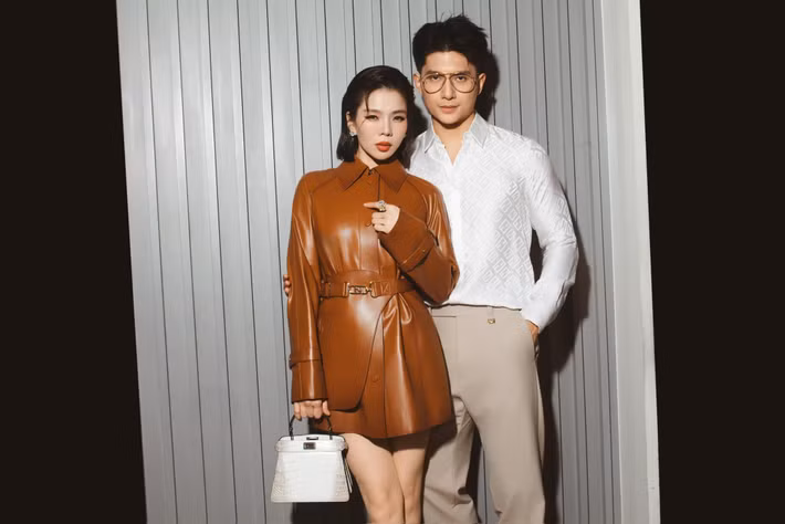 "Tớ ngày càng trân trọng tư cách và sự tử tế của chàng hơn, bởi hơn ai hết, bản thân ta tự biết trong cuộc, điều gì là thật và điều gì chỉ là phông bạt", cô viết. Ảnh: FB Lệ Quyên.