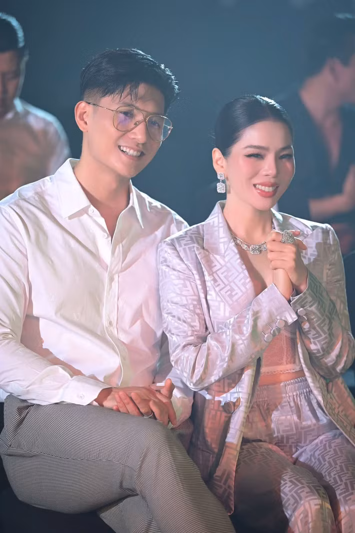 Lệ Quyên thương Lâm Bảo Châu khi phải đối mặt với tin đồn không đúng sự thật. Ảnh: FB Lâm Bảo Châu.