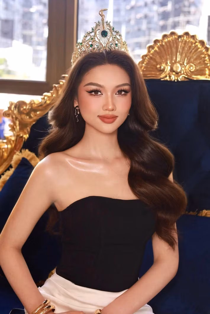 Á hậu 1 Miss Grand Vietnam 2025 tốt nghiệp loại giỏi Đại học Nam Cần Thơ, ngành Quan hệ công chúng. Ảnh: FB Thu Ngân.
