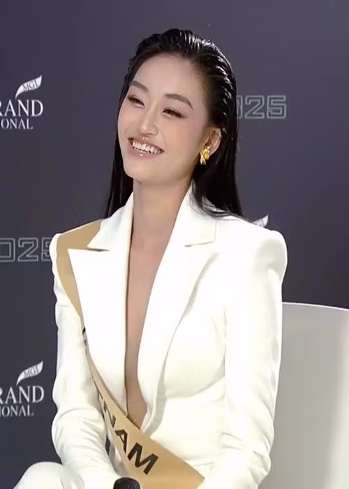 Người chiến thắng giải Country's power of the year sẽ vào thẳng top 20 chung cuộc. Ảnh: FB Yến Nhi.