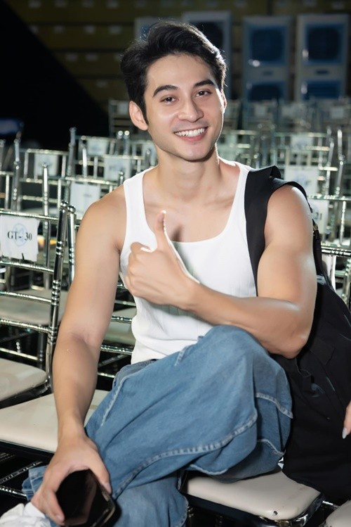 Tuấn Ngọc vẫn miệt mài tham gia các hoạt động showbiz. Ảnh: FB Tuấn Ngọc.