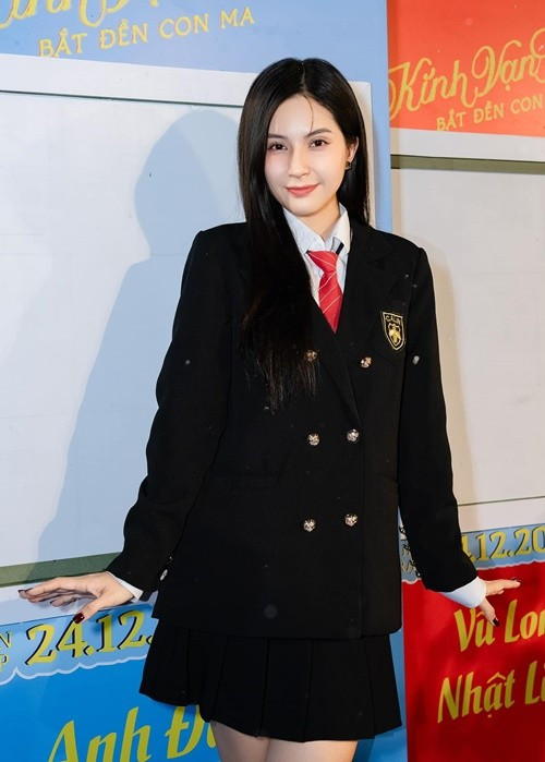 Thiên An sinh con gái Yên Đan vào tháng 4/2021. Chỉ sau 2 tháng sinh nở, cô đi làm lại vì là trụ cột kinh tế của gia đình. Ảnh: FB Thiên An.