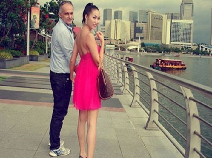 Năm 2022, khi Thierry Blanc qua đời, Phi Thanh Vân bàng hoàng. Đối với Phi Thanh Vân, chồng cũ là người đàn ông tuyệt vời. Nữ diễn viên mong chồng cũ ra đi thanh thản, bình yên. Ảnh: Dân Việt.