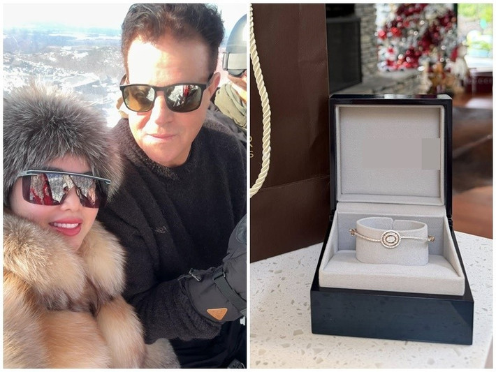 Trương Phương được chồng tặng chiếc vòng tay đính kim cương. Trò chuyện với một tài khoản Facebook, nữ diễn viên chia sẻ rằng chồng cô không phải là người lãng mạn. "Anh đáp ứng được cái gì cho vợ trong khả năng thì đối với chị đều là lãng mạn", Trương Phương viết. Ảnh: FB Trương Phương.