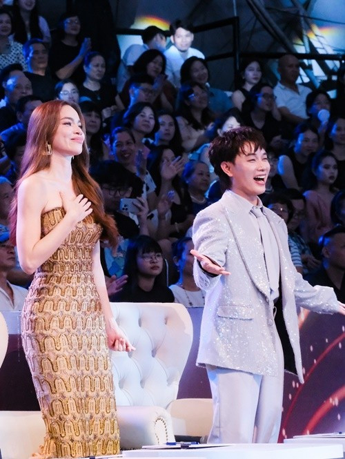 Hà Hồ làm giám khảo chương trình Điểm hẹn Tài năng 2025.