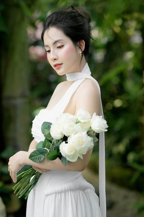 “Khi có yêu cầu, bà Thiên An sẽ hợp tác cũng như đệ trình đầy đủ các chứng cứ để bảo vệ quyền lợi chính đáng cho mình và con gái tại Tòa án có thẩm quyền”, phía Thiên An chia sẻ. Ảnh: FB Thiên An.