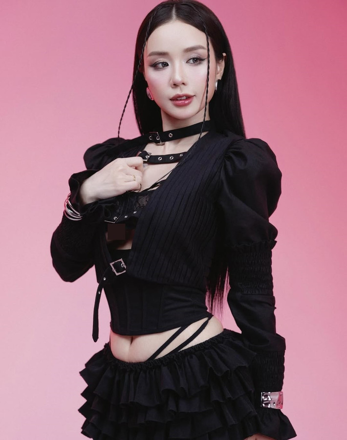 Bảo Ngọc có hai con gái với Hoài Lâm, sau đó ly hôn. Tháng 7/2025, cô tái hôn với Đạt G. Ảnh: Instagram Bảo Ngọc.