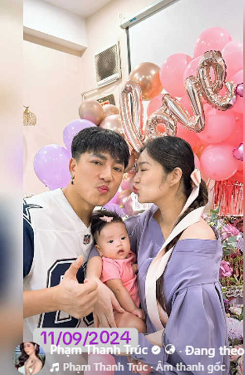Năm 2024, Thanh Trúc sinh con gái đầu lòng, cùng đón sinh nhật bên chồng và ái nữ.