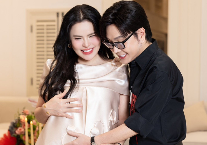 Phương Lê khẳng định, bé Kẹo là con ruột của cô và nghệ sĩ Vũ Luân. Trước những tin đồn sai sự thật về bé Kẹo sắp chào đời, cô sẽ nhờ pháp luật can thiệp.