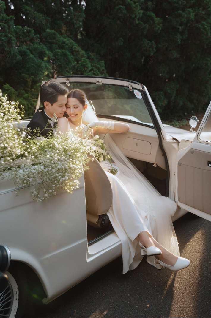 Buổi chụp diễn ra nhanh chóng để kịp “bắt lấy” khoảnh khắc trời nắng đẹp.