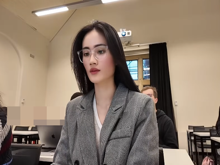 Ý Nhi đoạt thành tích top 40 Hoa hậu Thế giới 2025. Ảnh: Youtube Ý Nhi.