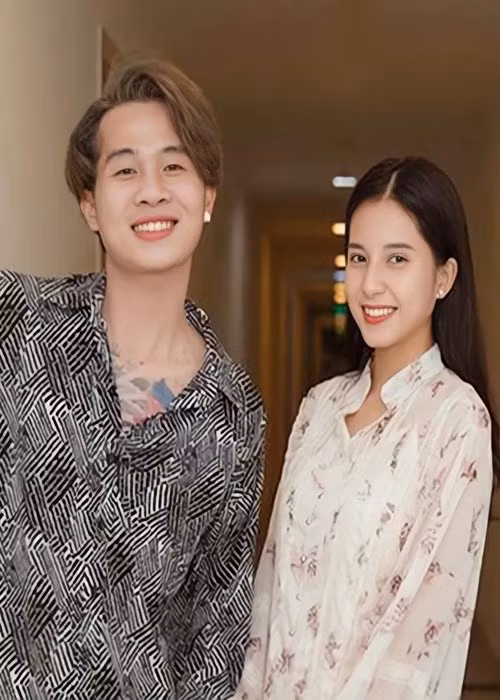 Mối quan hệ giữa Jack và Thiên An bắt đầu gây ồn ào vào năm 2021. Cụ thể, tháng 8/2021, Thiên An thừa nhận hẹn hò và có con gái chung với Jack. Nữ người mẫu còn tố tình cũ thiếu trách nhiệm với con gái, “bắt cá nhiều tay”. Phía Jack viết tâm thư khẳng định luôn có trách nhiệm với Thiên An và con gái. Ảnh: Pháp Luật TP HCM.