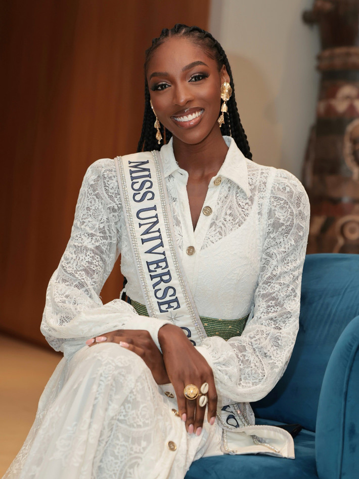 Theo Tiền Phong, Olivia Yace giành quyền đại diện Bờ Biển Ngà ở Hoa hậu Hoàn vũ 2025. Trước đó, cô giành giải Á hậu 2 tại Miss World 2021- Hoa hậu Thế giới 2021. Ảnh: FB Olivia Yace.