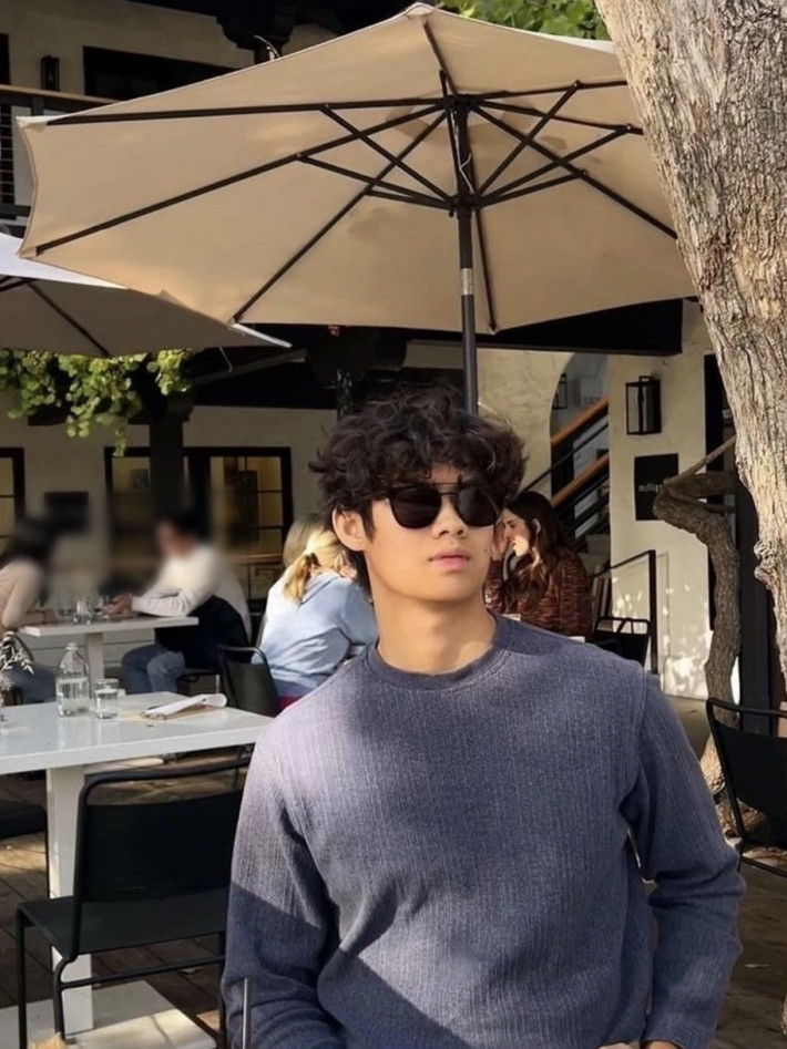 Tháng 4/2025, Hiền Mai khoe con trai còn học thêm chuyên ngành sáng tác nhạc cho phim. Ảnh: FB Hiền Mai.