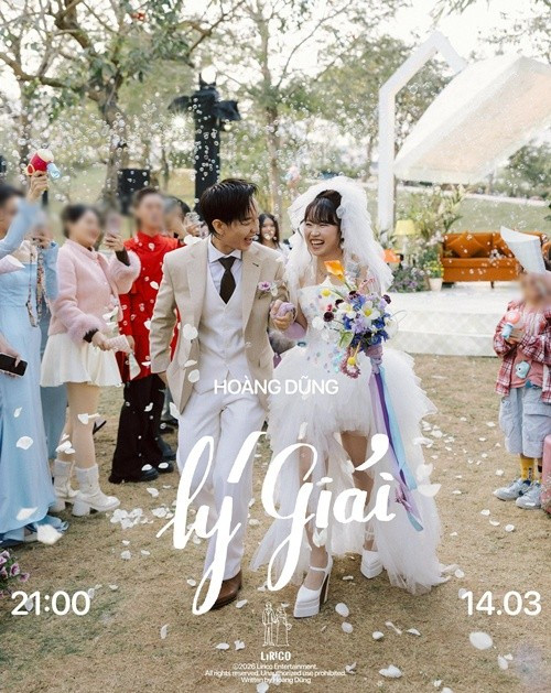 Trong công việc, Khánh Linh thường là người hỗ trợ và đồng hành cùng Hoàng Dũng từ những ngày đầu. Nhiều sự kiện của nam ca sĩ trước đây cũng do cô đứng sau hỗ trợ chuẩn bị. Chính vì vậy, khi lên kế hoạch cho đám cưới, Hoàng Dũng quyết định tự đảm nhận phần lớn khâu tổ chức, để vợ có thể thoải mái tận hưởng ngày trọng đại. Ảnh: Instagram Hoàng Dũng.