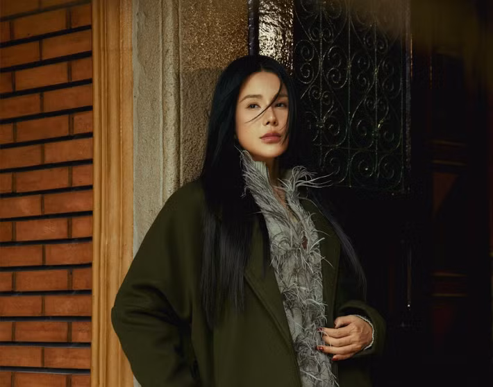 Nữ người mẫu bày tỏ: “Xin ủng hộ bà con chịu hậu quả của cơn bão Bualoi. Mong bà con mạnh mẽ khắc phục hậu quả và chúc tất cả mọi người bình an”. Ảnh: FB Diệp Lâm Anh.