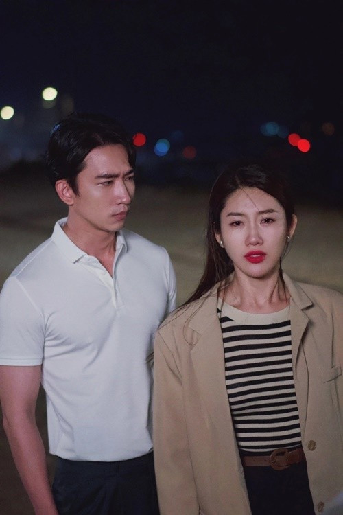 Năm 2024, Thúy Ngân hợp tác với Võ Cảnh trong phim truyền hình 7 năm chưa cưới sẽ chia tay. Năm 2025, cả hai đóng chung phim Cô đừng hòng thoát khỏi tôi. Mới đây, Thúy Ngân xác nhận chia tay Võ Cảnh cách đây 7-8 tháng. Ảnh: VOV.