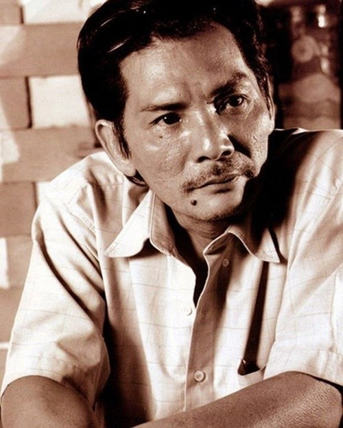 Nam nghệ sĩ cho biết, nhiều phim ông rất thích, bản thân đóng rất tốt nhưng không gây tiếng vang, còn nhiều phim ông thấy bình thường mà khán giả lại rất thích, khi chiếu ra lượng khán giả rất đông. Ảnh: Phụ Nữ Việt Nam.