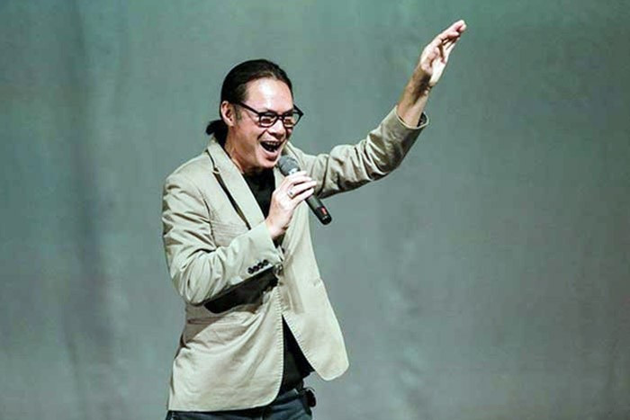 Theo Dân Việt, về người vợ cũ đầu tiên, đạo diễn Trần Lực từng cho biết, cả hai vợ chồng mới 26 tuổi, là sinh viên tự làm đám cưới, không có gia đình thân thiết chứng kiến chỉ có bạn bè đến chung vui. Ảnh: Công An Nhân Dân.