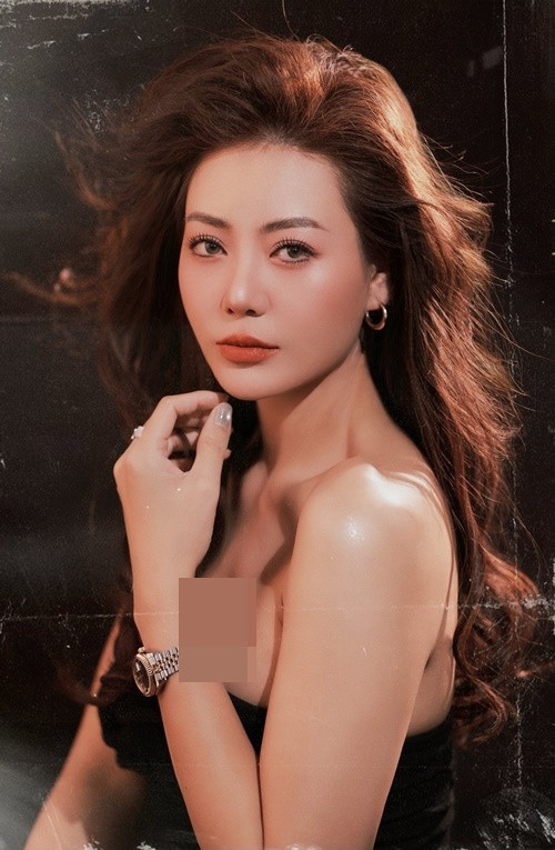 Dù diện trang phục kín đáo hay quyến rũ, nữ diễn viên đều toát lên vẻ đằm thắm, mặn mà. Ảnh: FB Thanh Hương.