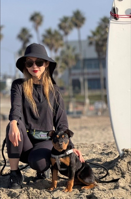 Nữ diễn viên phim Hương phù sa định cư ở Mỹ từ năm 2015. Kim Hiền chủ yếu sản xuất nội dung trên Youtube và kinh doanh. Ảnh: FB Kim Hiền.