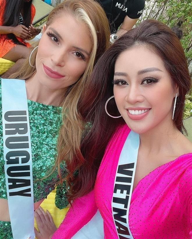 Trước Hương Giang, nhiều thí sinh chuyển giới thi Miss Universe. Lola de los Santos Bicco là một trong số đó. Mỹ nhân Uruguay tham gia Miss Universe 2020. Ở chung kết cuộc thi, Bicco không lọt top. Ảnh: Tiền Phong.