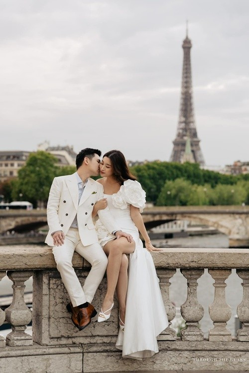Mỹ Linh đáp lời chồng doanh nhân: "Cảm ơn papa Titi đã luôn đồng hành cùng em nha". Ảnh: FB Đỗ Vinh Quang.