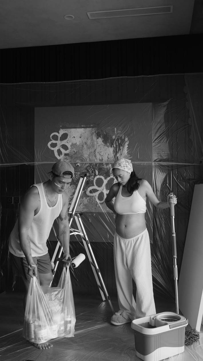 Phía Huy Trần bày tỏ trước khi con chào đời: "Tận hưởng những khoảnh khắc cuối cùng trước khi làm bố – sẵn sàng trở thành phiên bản tốt hơn của chính mình". Ảnh: FB Ngô Thanh Vân.