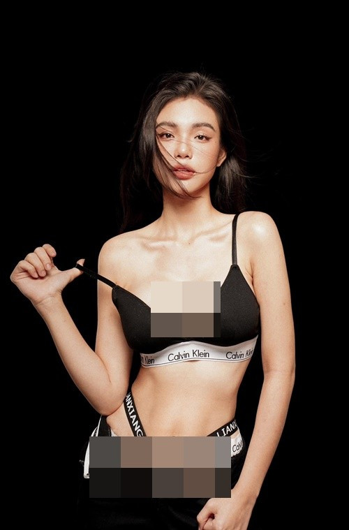 Khi mang bầu, nữ diễn viên phim Mùi ngò gai tăng gần 40kg. Sau sinh con, Yeye Nhật Hạ mất nhiều thời gian lấy lại vóc dáng thon gọn. Ảnh: FB Nhật Hạ.