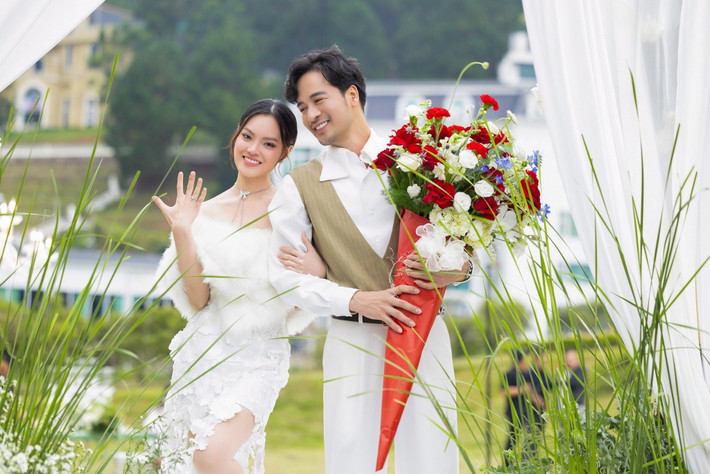 Theo Znews, Đoàn Minh Tài và Sunny Đan Ngọc sẽ tổ chức đám cưới vào tháng 12/2025. Ảnh: FB Đoàn Minh Tài.