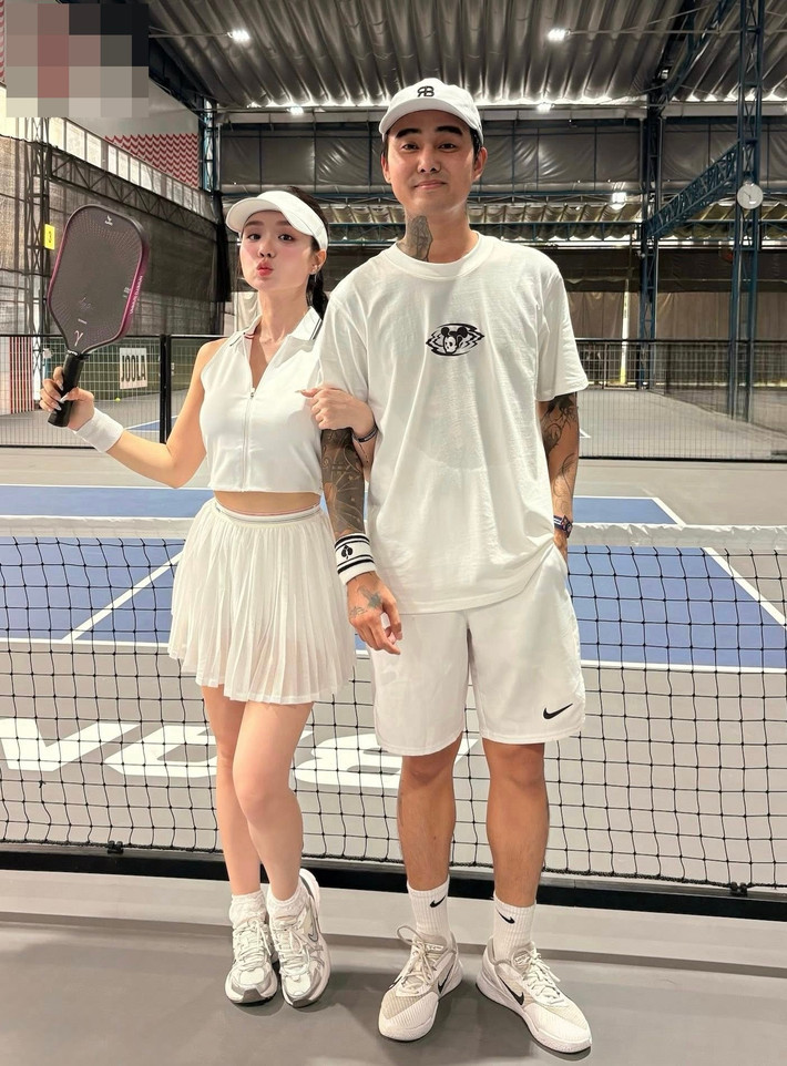 "Vợ này là vợ gì? Vợ này vợ Đạt G", Bảo Ngọc từng viết trên trang cá nhân.