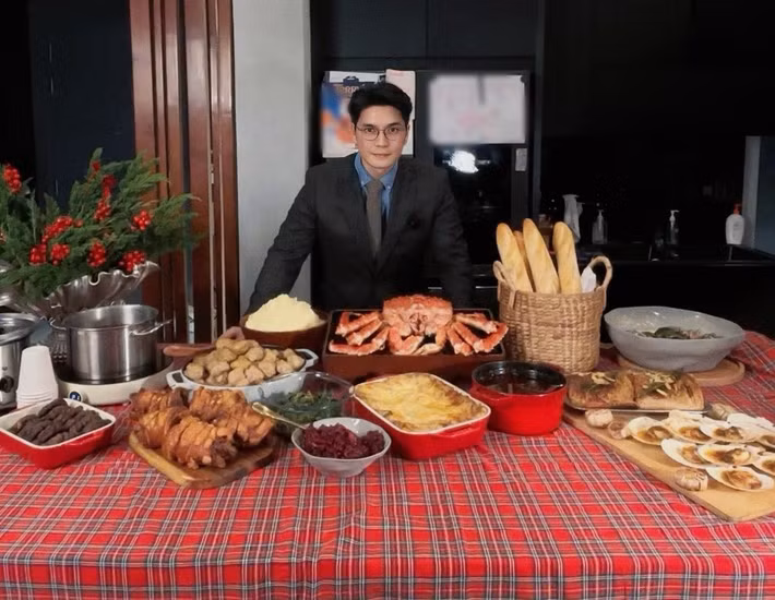 Vợ chồng Ngô Thanh Vân kinh doanh nhà hàng ít năm qua. Ảnh: FB Huy Trần.