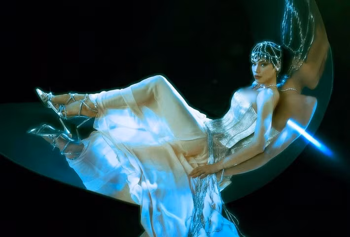 Dù 3 con, Hà Hồ vẫn sở hữu nhan sắc nuột nà không kém thời son rỗi. Ảnh: FB Hồ Ngọc Hà.