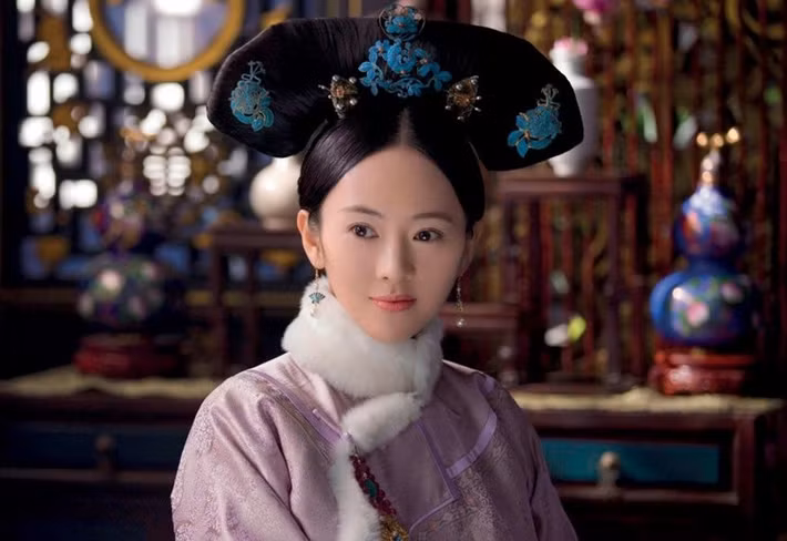 Đồng Dao đóng Cao Quý Phi trong bộ phim truyền hình Như Ý truyện. Ảnh: Elle.
