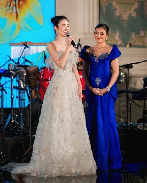 Nhiều khán giả dự đoán dù Ý Nhi chưa thắng phần thi phụ nào song có khả năng đại diện Việt Nam sẽ vào top 40 chung cuộc, thậm chí tiến sâu hơn nếu bứt phá. Ảnh: FB Ý Nhi.