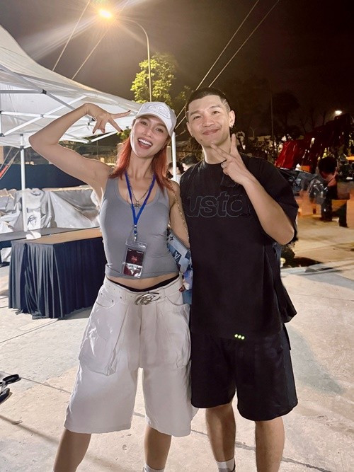 Vũ Ngọc Anh và Cường Seven luôn ủng hộ nhau trong công việc. Ảnh: FB Vũ Ngọc Anh.