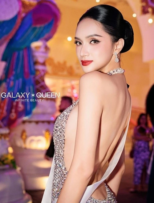Đã gần 10 ngày Hương Giang tham gia cuộc thi Miss Universe 2025 được tổ chức tại Thái Lan. Đến nay, đại diện Việt Nam vẫn giữ phong độ. Ảnh: Galaxy Queen.