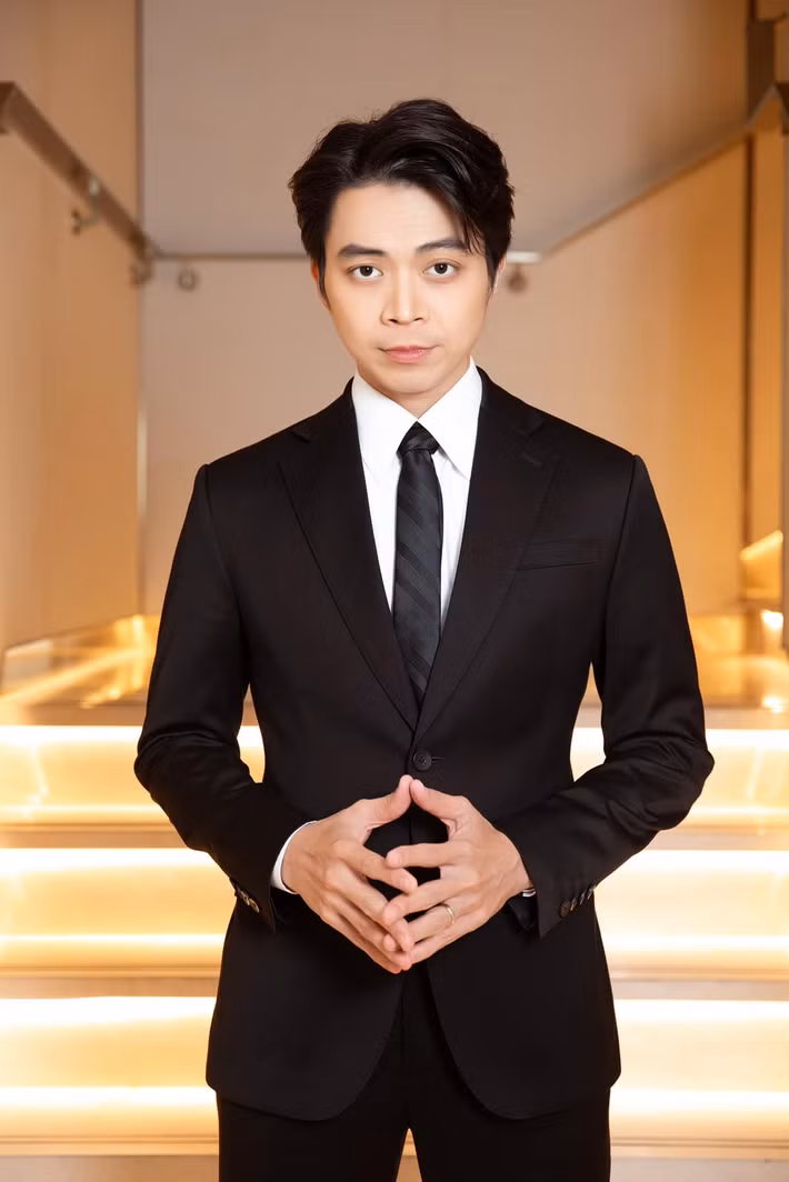 Concert tại Hà Nội của Lân Nhã vốn dự kiến diễn ra vào ngày 7/12. Mới đây, nam ca sĩ xác nhận hủy concert vì các lý do như thời điểm bà con đang khắc phục hậu quả mưa lũ và lượng vé bán ra chưa đạt mức tiêu chuẩn để có thể thực hiện một đêm nhạc trọn vẹn.