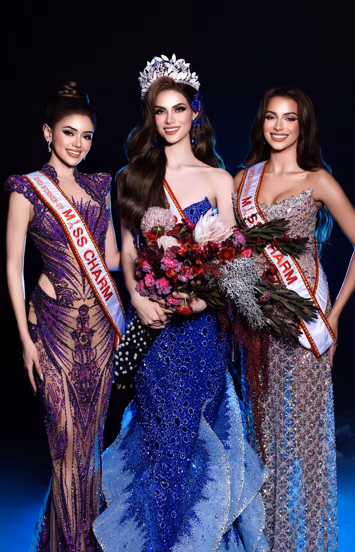 Anna giành vương miện Miss Charm ở mùa thứ 3. Ảnh: Miss Charm.