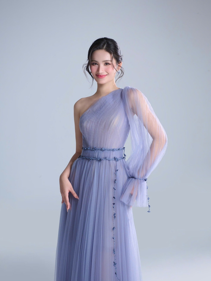 Gần đây, trong bảng đánh giá của chuyên trang sắc đẹp Missosology, Ý Nhi xếp thứ 14. Ảnh: FB Ý Nhi.