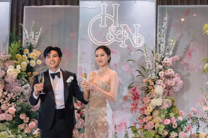 Hồ Quang Hiếu nói lời thề nguyện: "Anh muốn cảm ơn vợ Tuệ Như. Khi gặp em, anh mới thật sự cảm nhận được gia đình là như thế nào".