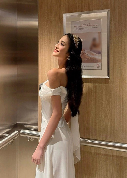 Ý Nhi thay đổi liên tục phong cách trang điểm, kiểu tóc tóc, phù hợp với từng trang phục. Ảnh: FB Ý Nhi.