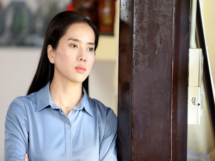 Trong cuộc phỏng vấn với HTV, Bella Mai chia sẻ, cô không thuộc tuýp đua đòi, chưng diện bởi vậy thu nhập từ phim ảnh cũng giúp người đẹp trang trải được tất cả nhu cầu cuộc sống. Ảnh: Người Đưa Tin.