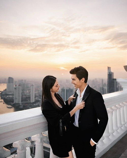 Mai Davika đăng nhiều hình ảnh ngọt ngào bên Ter Chantavit và dành cho anh những lời yêu thương. Ảnh: Instagram Ter Chantavit.