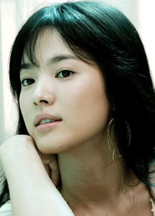 Song Hye Kyo từng được coi như "quốc bảo nhan sắc". Ảnh: News.