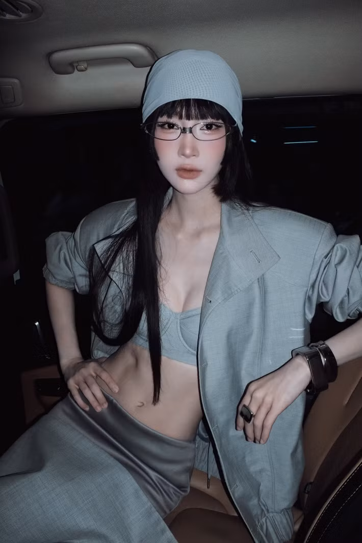 Juky San dừng chân ở vòng bán kết Giọng hát Việt 2019. Sau chương trình, cô theo đuổi con đường ca hát bền bỉ, hạn chế ồn ào. Ảnh: FB Juky San.